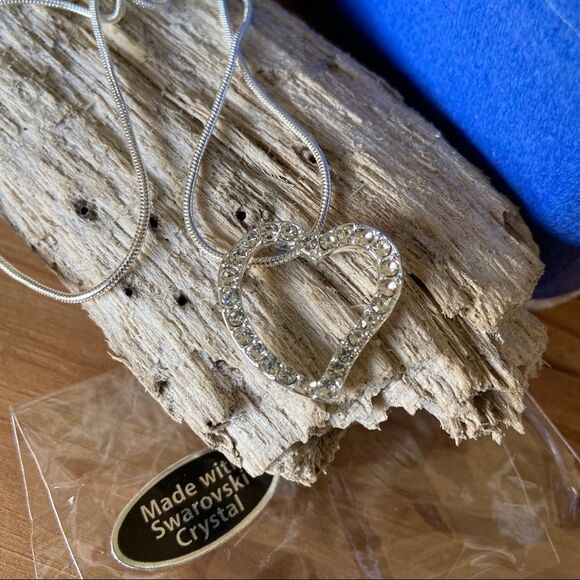 Open Heart Silver Clear Crystals Swarovski Crystals Necklace - Picture 6 of 9